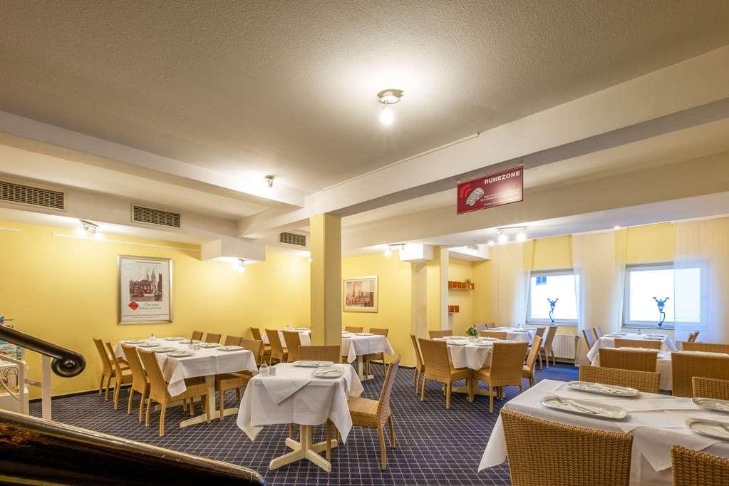 Quality Hotel, Star Inn Premium Bremen Restaurante foto